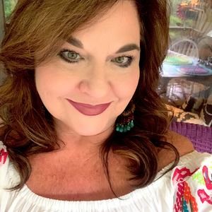 Meet your Posher, Terri